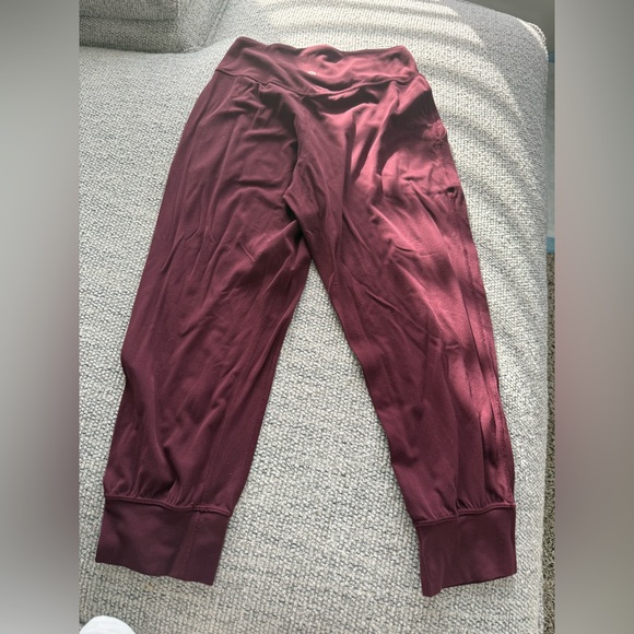 Lululemon - Picture 4 of 4